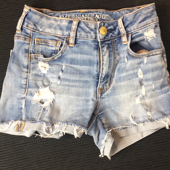 American Eagle Outfitters Pants - American Eagle shorts